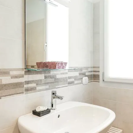 Cernobbio Apartments Apartman