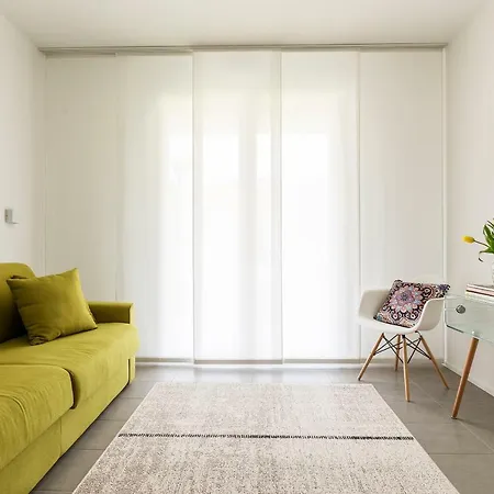 Cernobbio Apartments Apartman